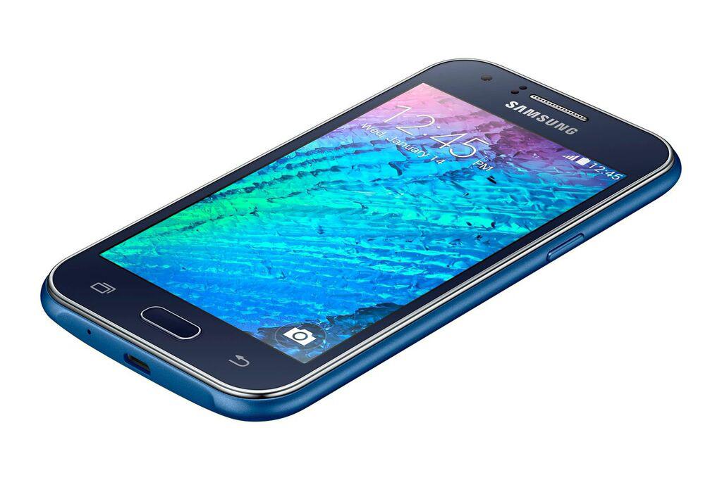 Samsung Galaxy J1 (foto: Samsung)