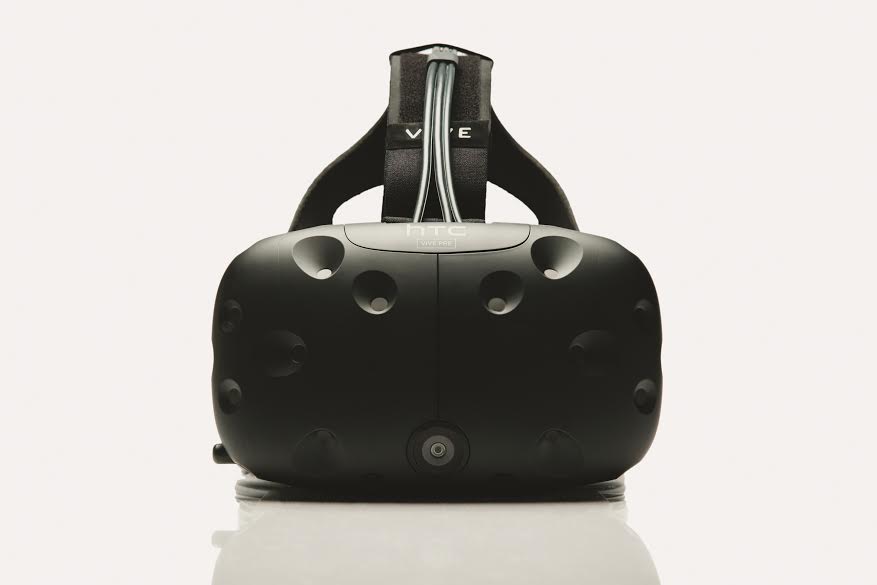 VR headset HTC Vive Pre